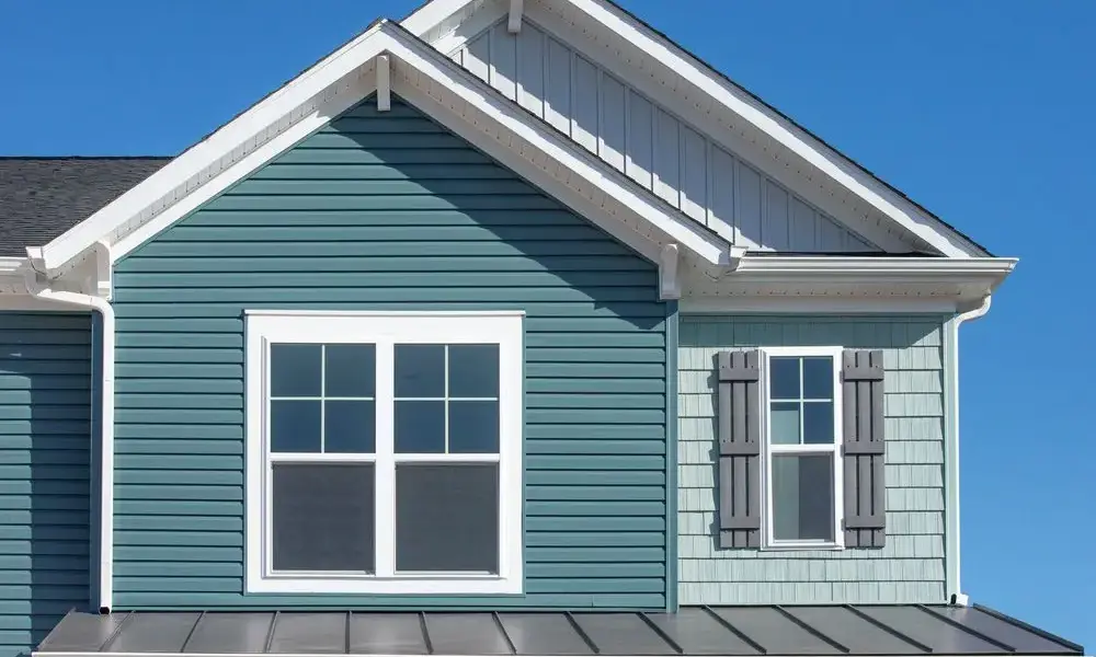 Roof repair and inspection services in Mira Monte